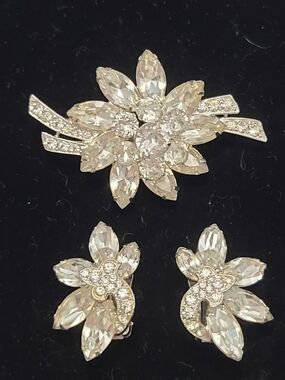 Eisenberg Ice Crystal Floral Brooch and Earring Set - VTG